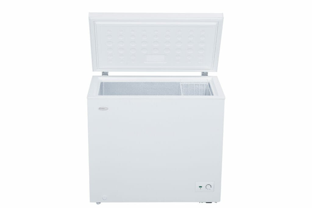 Danby DCF070B1WM 7.0 cu. ft. Chest Freezer - photo 6