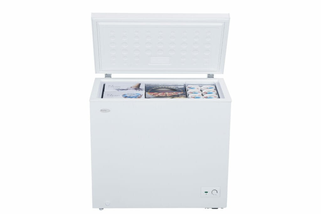 Danby DCF070B1WM 7.0 cu. ft. Chest Freezer - photo 4